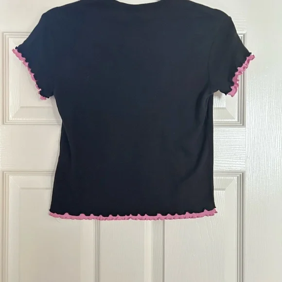 Urban Outfitters Black and Pink Rose baby T Shirt, NWT, size Large - Picture 5 of 5